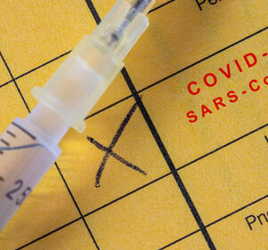 COVID-19: Mehr Corona-Impfschäden im Osten?