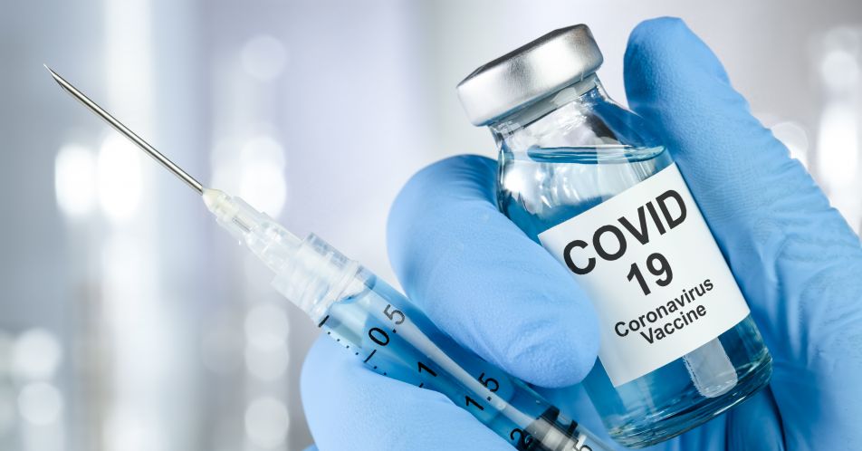 Geplante Operationen: Ältere onkologische Patienten profitieren von Priorisierung bei COVID-19-Impfung