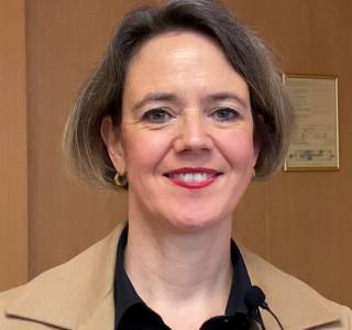 Prof. Dr. med. Sibylle Loibl, 
Chair of the German Breast Group, 
Chief Executive Officer GBG Forschungs GmbH